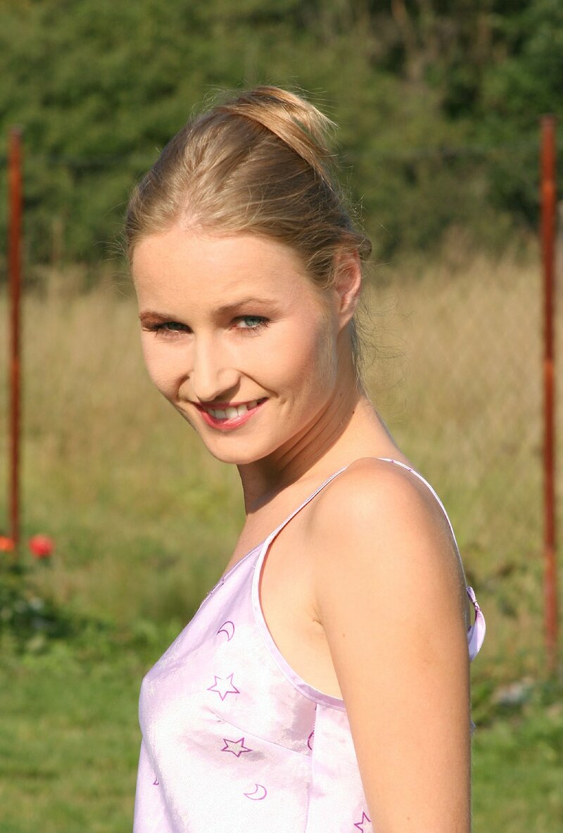 Лана, 61